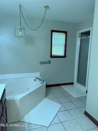$349,000 | 1999 Edgewood Boulevard, Hernando, MS 38632