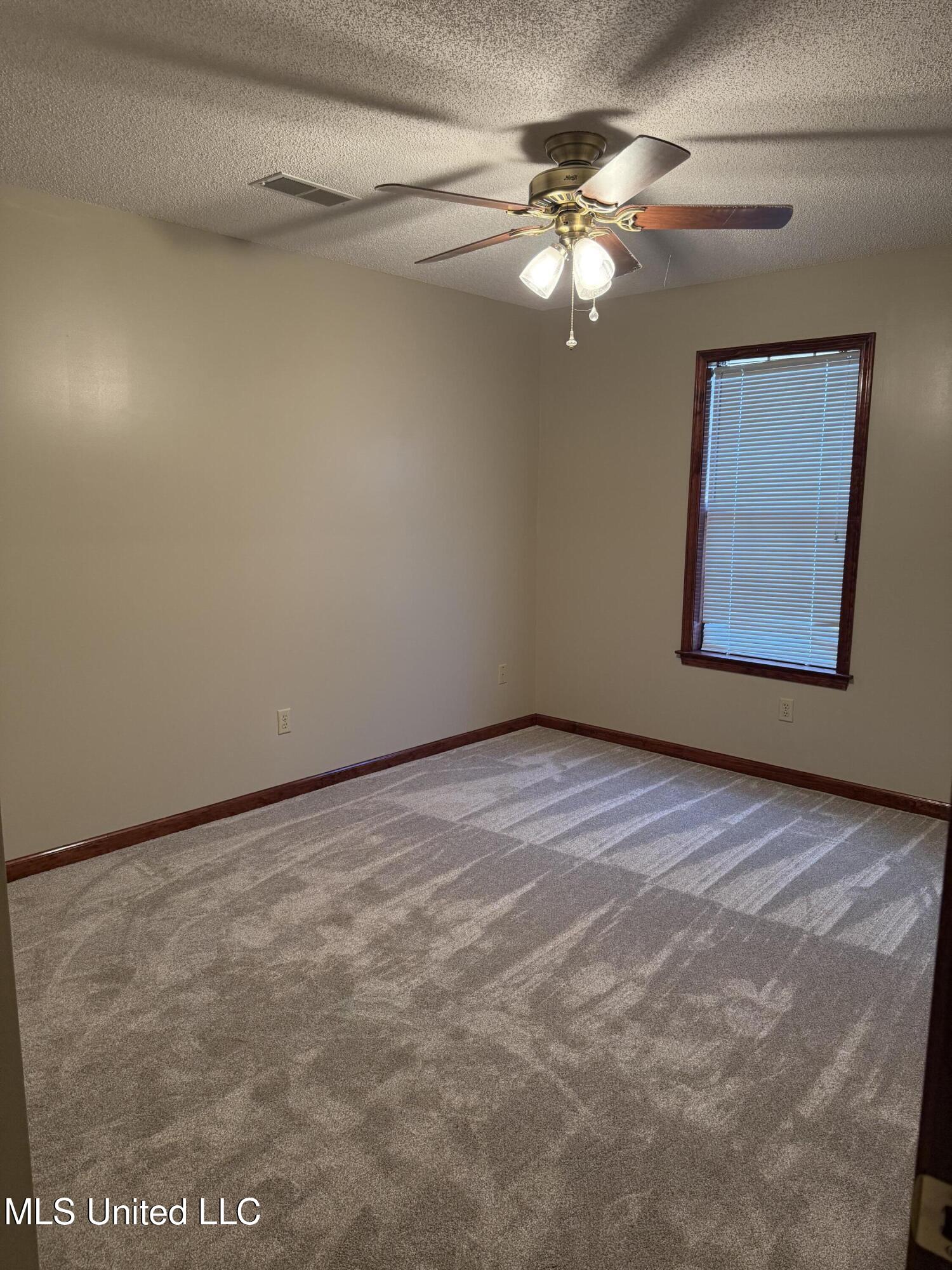 1999 Edgewood Boulevard Hernando, MS 38632 - Photo 35 of 52 IMG_1024