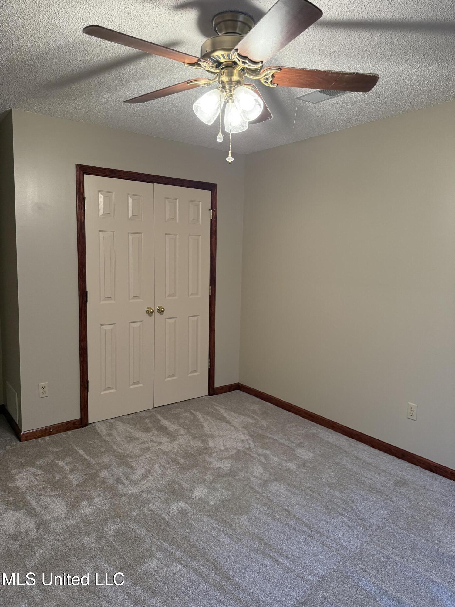 1999 Edgewood Boulevard Hernando, MS 38632 - Photo 36 of 52 IMG_1025