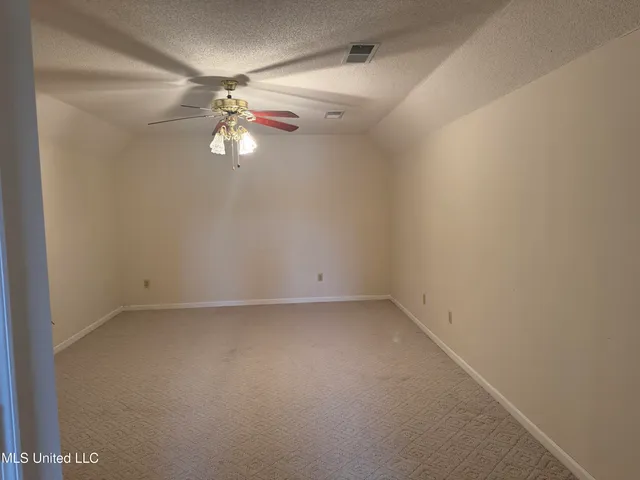 $359,900 | 1999 Edgewood Boulevard, Hernando, MS 38632