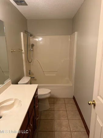 $349,000 | 1999 Edgewood Boulevard, Hernando, MS 38632