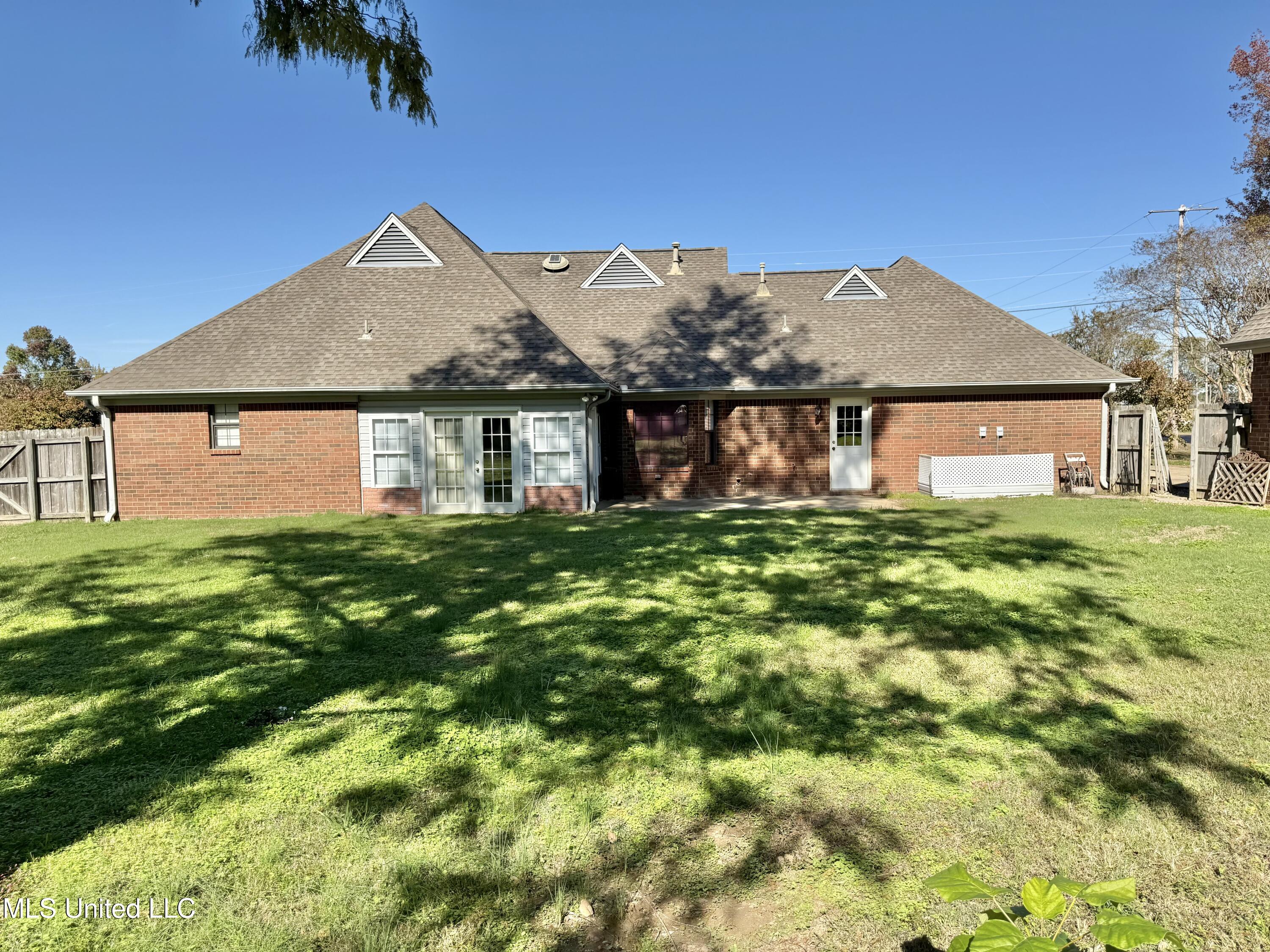 1999 Edgewood Boulevard Hernando, MS 38632 - Photo 9 of 52 IMG_1434