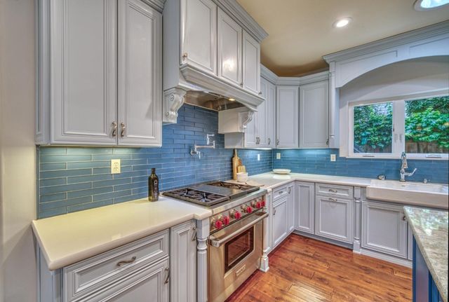 a kitchen with lots of counter top space