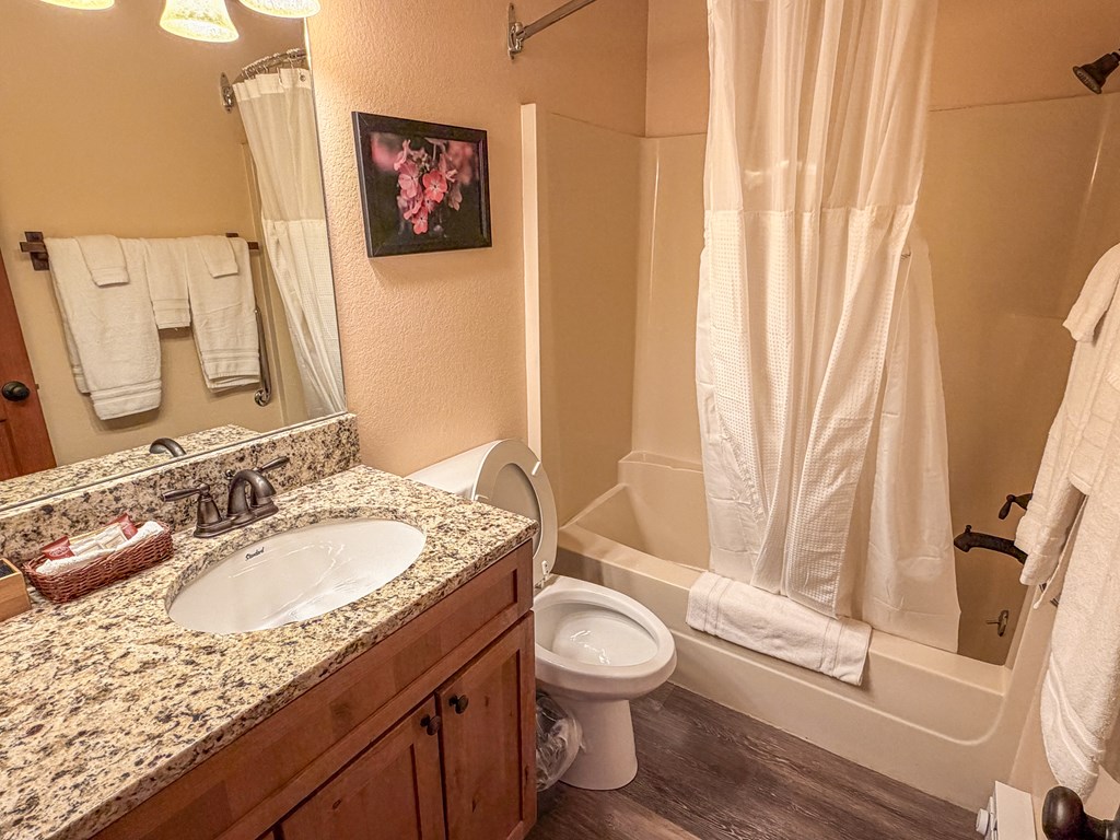 1607 Davis Avenue, Unit E12 McCall, ID 83638 - Photo 11 of 29