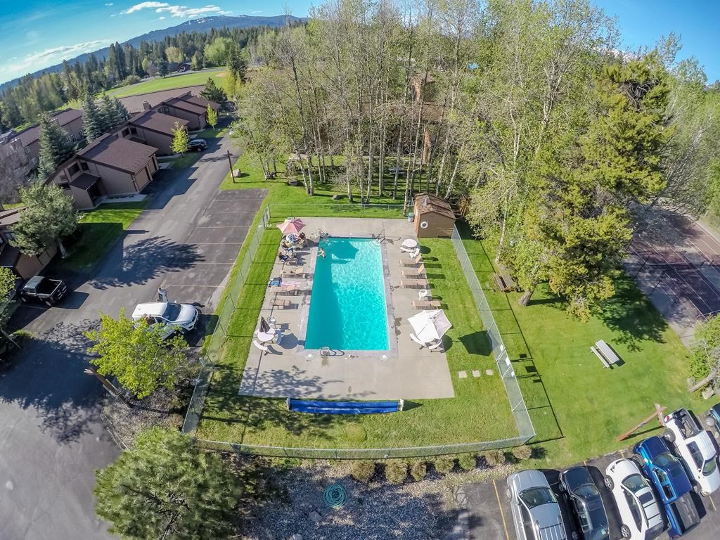 1607 Davis Avenue, Unit E12 McCall, ID 83638 - Photo 24 of 30 Aspen Village Amenities