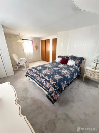 $465,000 | 107 Zoar Place, Middlesex, NJ 08846