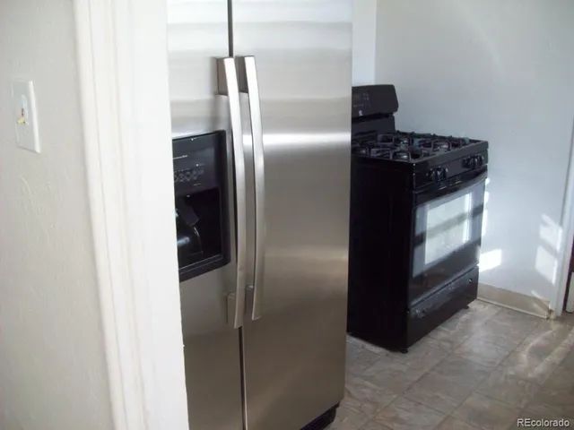 $1,695 | 1930 Ulster Street, Denver, CO 80220