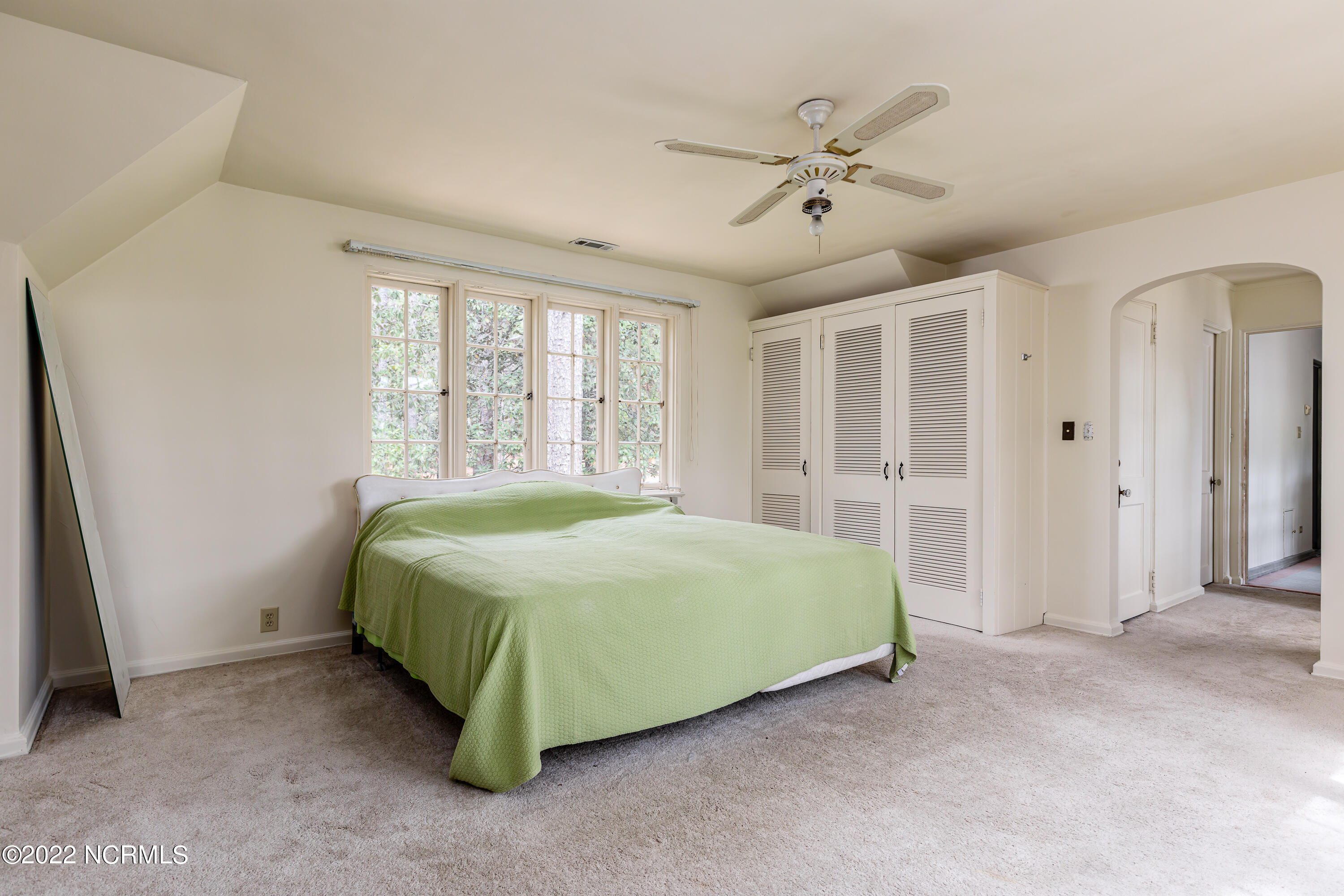 305 Grove Road Southern Pines, NC 28387 - Photo 15 of 27 Upstairs Master II