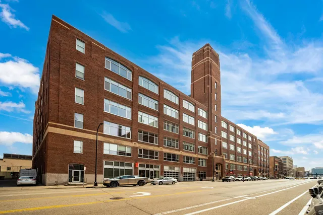 $287,500 | 700 North Washington Avenue, Unit 523, Minneapolis, MN 55401