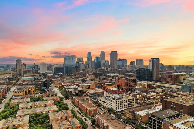 $287,500 | 700 North Washington Avenue, Unit 523, Minneapolis, MN 55401