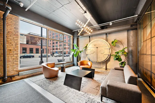 $287,500 | 700 North Washington Avenue, Unit 523, Minneapolis, MN 55401