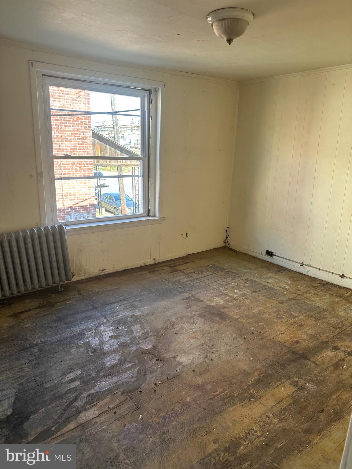 4516 Post Road Marcus Hook, PA 19061 - Photo 8 of 9