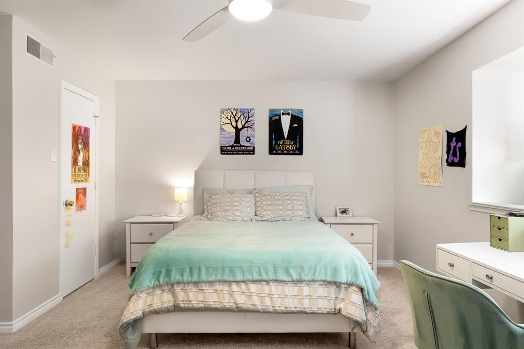 6725 Regalbluff Drive Dallas, TX 75248 - Photo 18 of 29