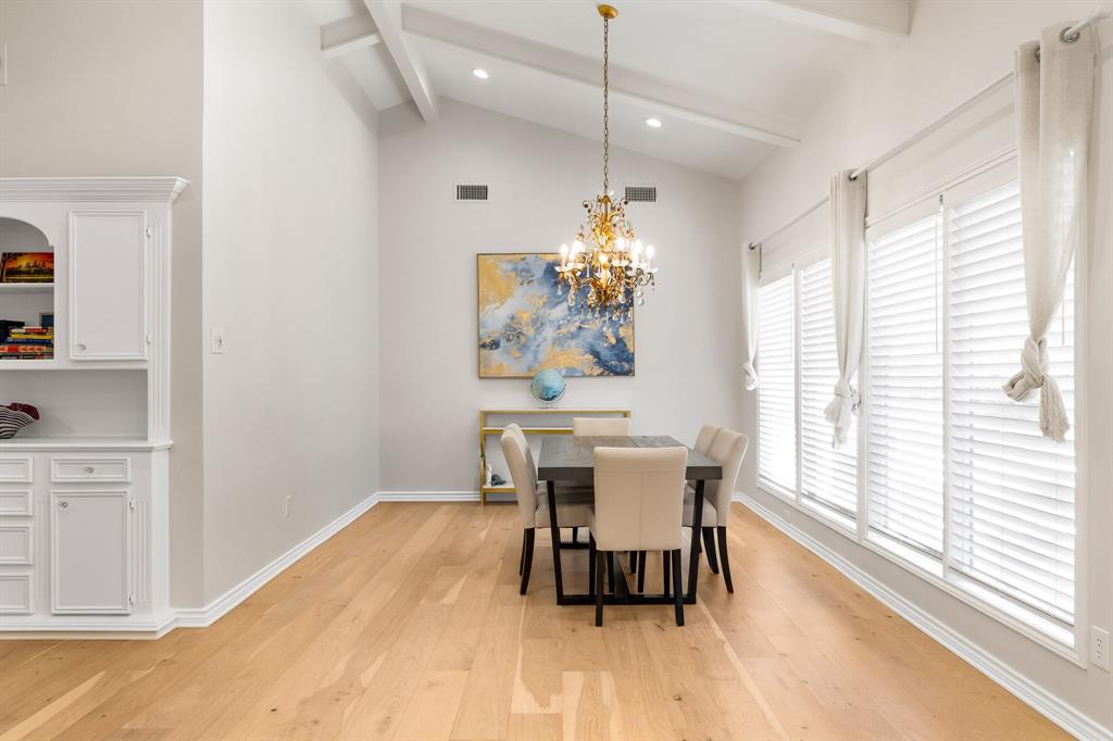 6725 Regalbluff Drive Dallas, TX 75248 - Photo 8 of 29