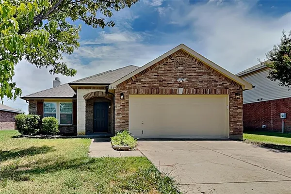 $2,150 | 1309 Erin Court, Burleson, TX 76028