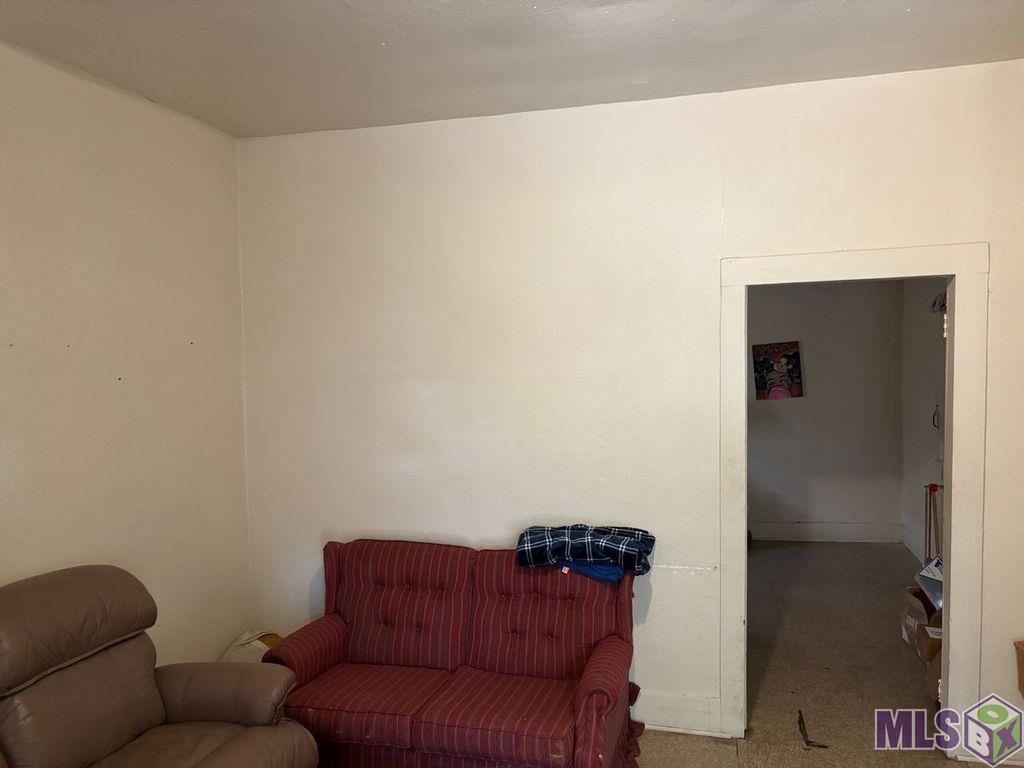 1327 Julia Street Baton Rouge, LA 70802 - Photo 3 of 10