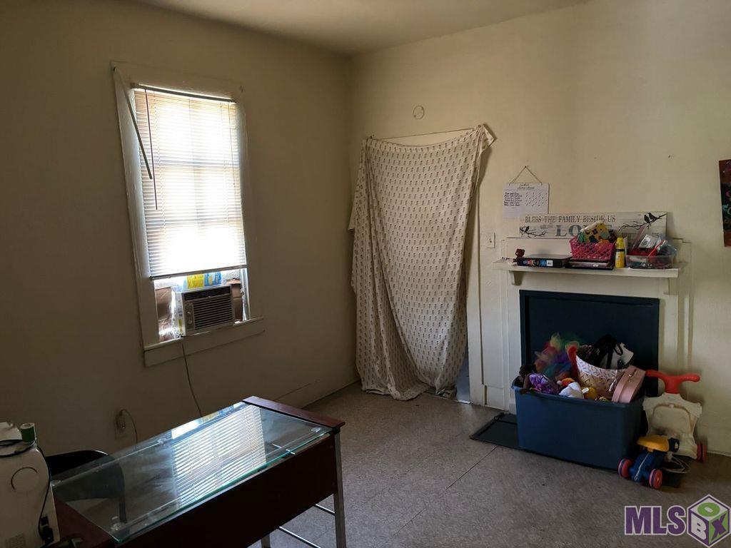 1327 Julia Street Baton Rouge, LA 70802 - Photo 4 of 10