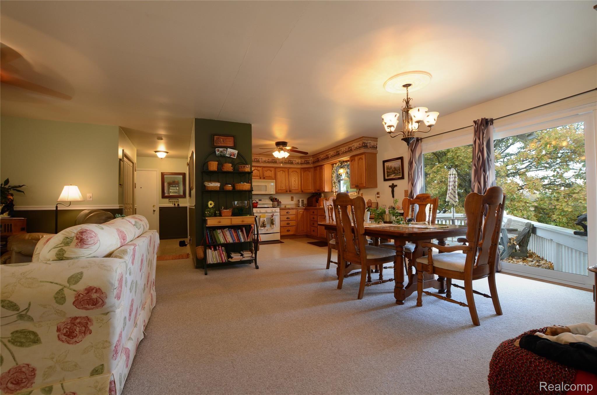 373 East Millington Road Mayville, MI 48744 - Photo 18 of 34 DSC_8571.JPG