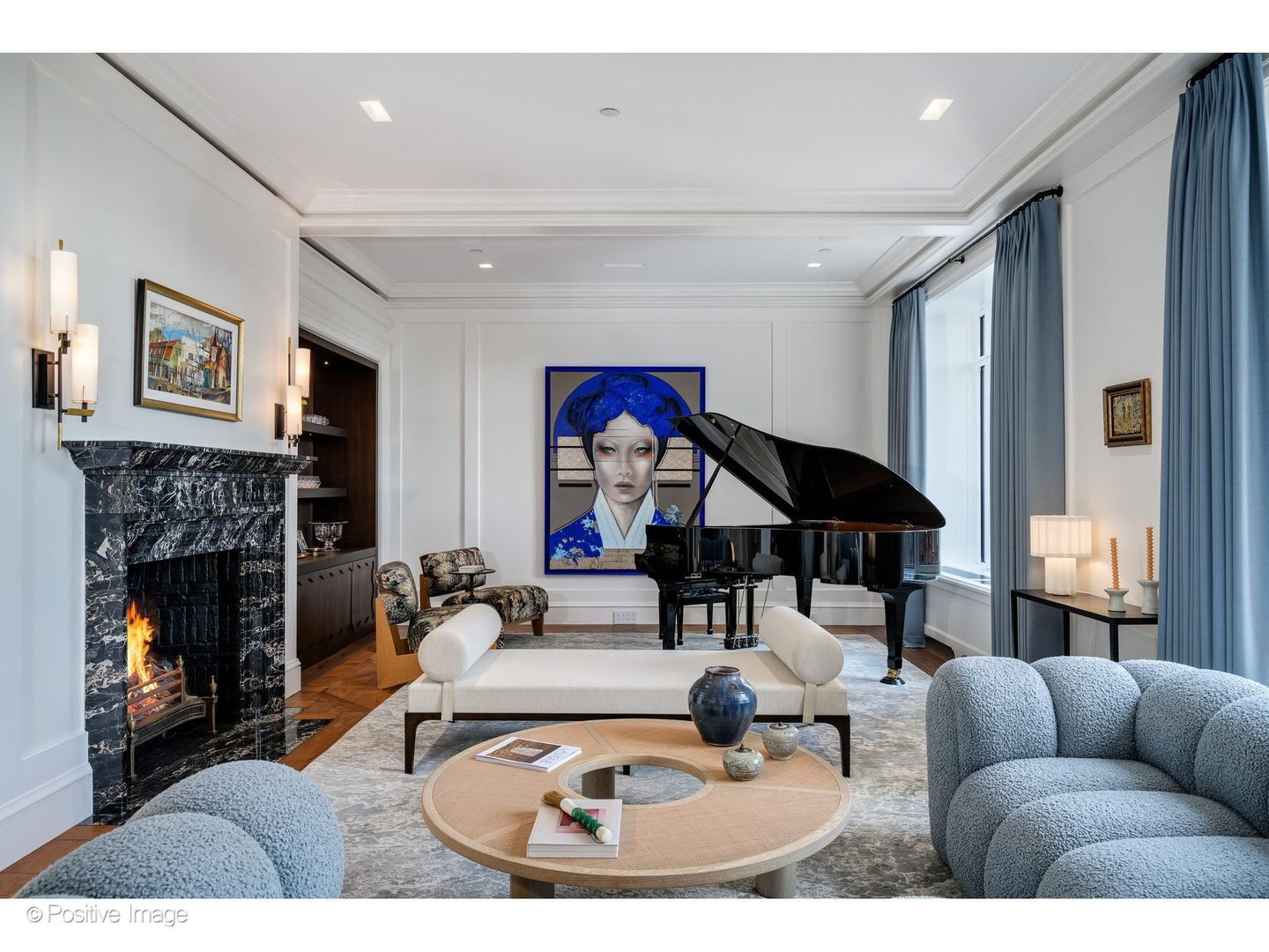 65 East Goethe Street, Unit 4E Chicago, IL 60610 - Photo 9 of 45 a living room with furniture and a fireplace