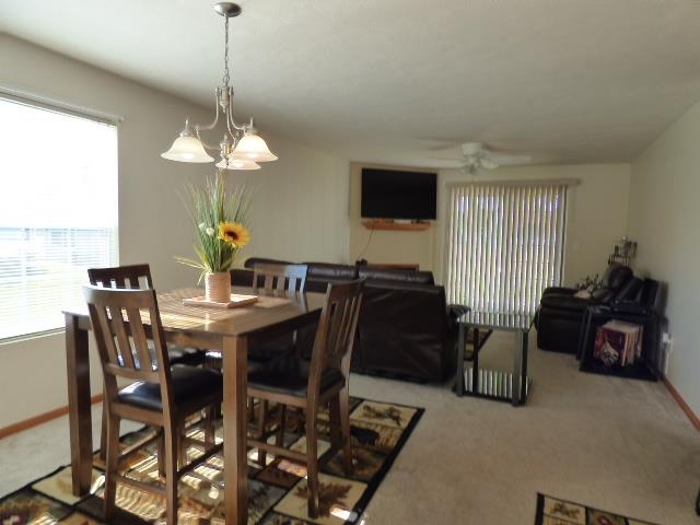 2528 Edgewood Drive Beloit, WI 53511 - Photo 9 of 24