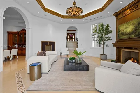 $4,950,000 | 13671 Deering Bay Drive, Coral Gables, FL 33158
