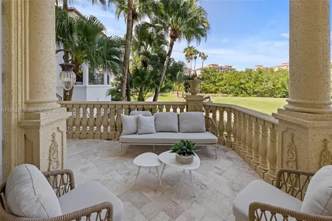 $4,950,000 | 13671 Deering Bay Drive, Coral Gables, FL 33158