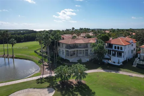 $4,950,000 | 13671 Deering Bay Drive, Coral Gables, FL 33158