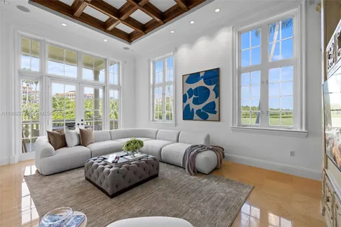 $4,950,000 | 13671 Deering Bay Drive, Coral Gables, FL 33158