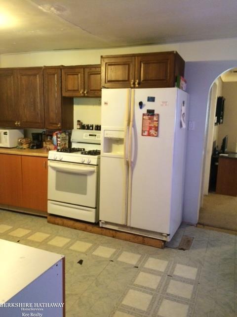 20770 Colman Street Clinton Township, MI 48035 - Photo 6 of 10