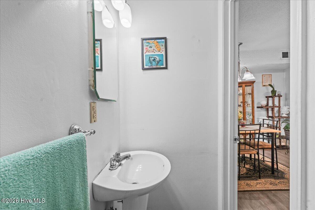 4700 Blue Bird Court, Unit B Raleigh, NC 27606 - Photo 15 of 45