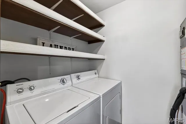 $225,000 | 1 Sunburst Court, Unit 6, St. Peters, MO 63303