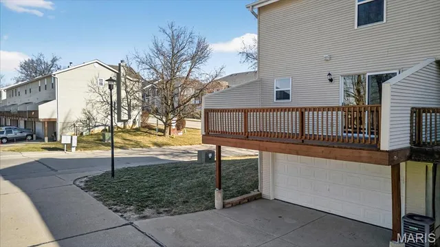 $225,000 | 1 Sunburst Court, Unit 6, St. Peters, MO 63303