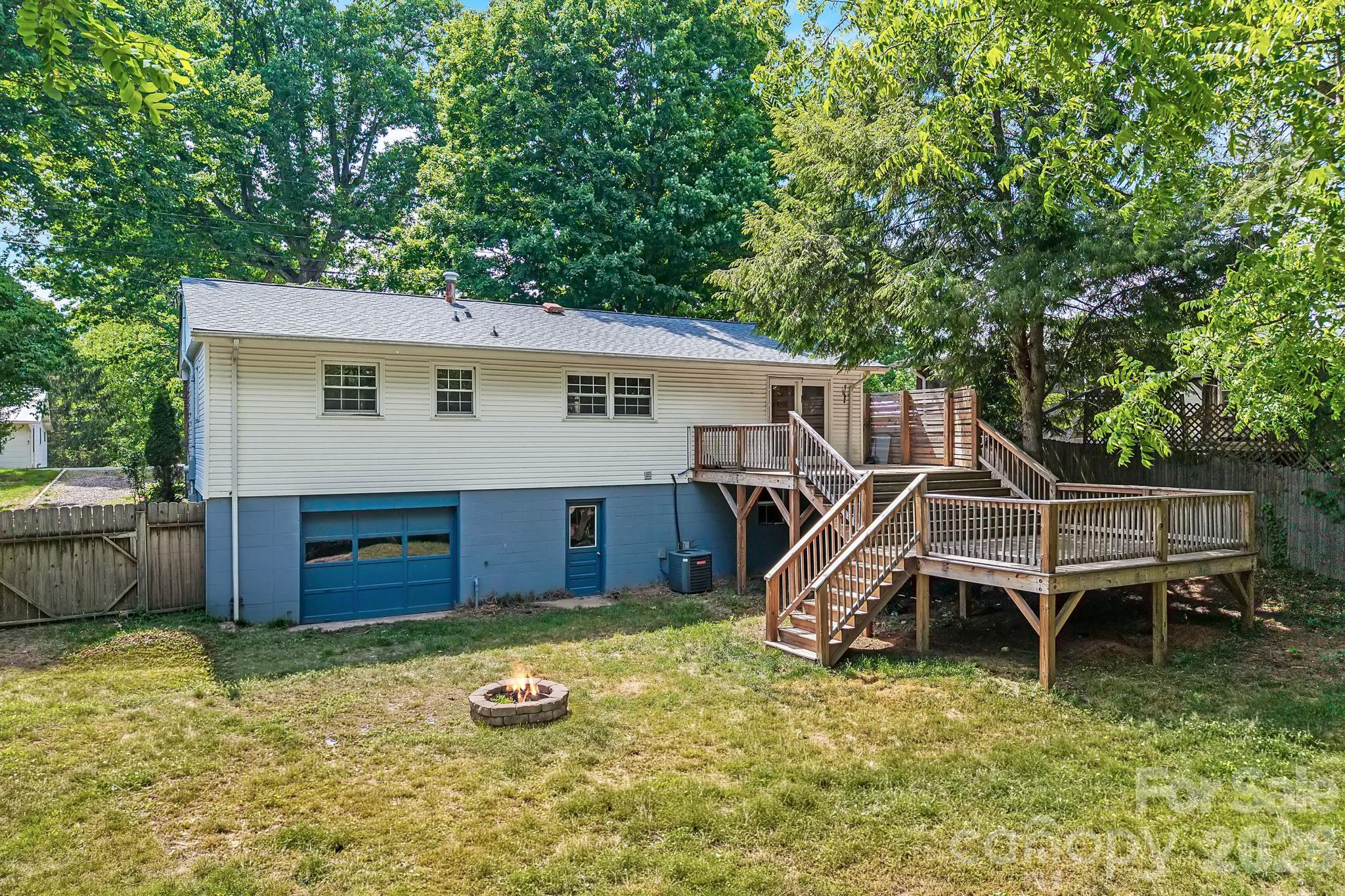 39 Grandview Road Asheville, NC 28806 - Photo 2 of 31 Gallery Image 2