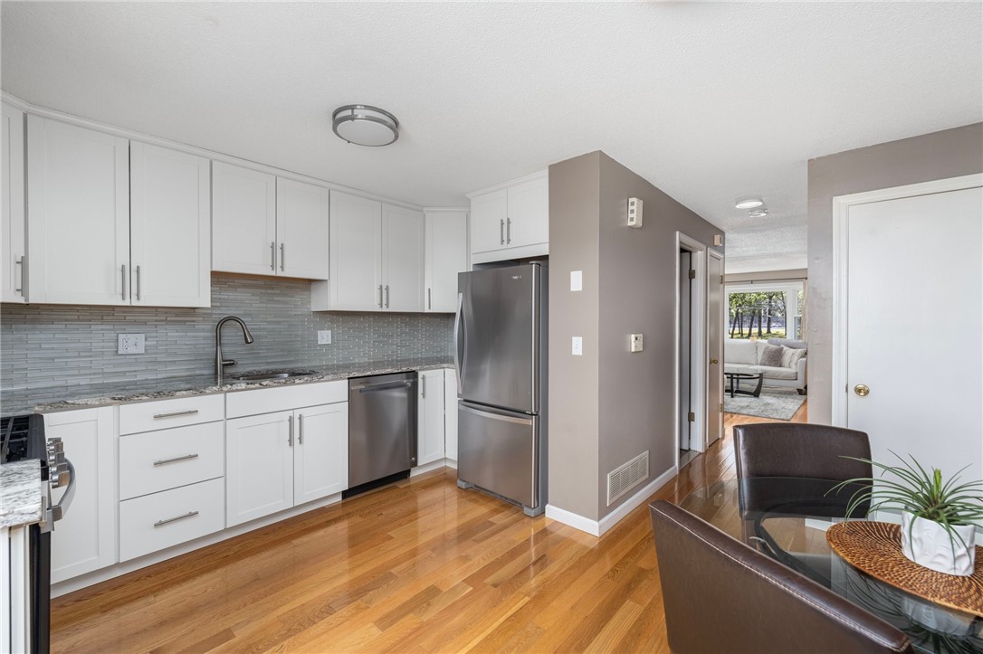 275 Grotto Avenue, Unit 1D Pawtucket, RI 02860 - Photo 5 of 41