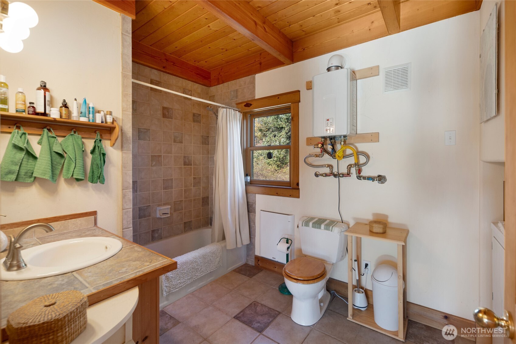 1062 Wold Road Friday Harbor, WA 98250 - Photo 17 of 40