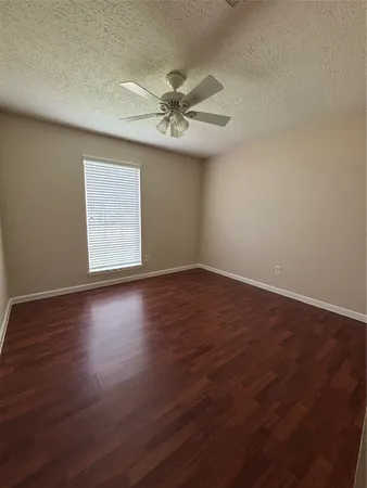 $2,200 | 16610 Forest Bend Avenue, Friendswood, TX 77546