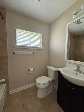$2,200 | 16610 Forest Bend Avenue, Friendswood, TX 77546