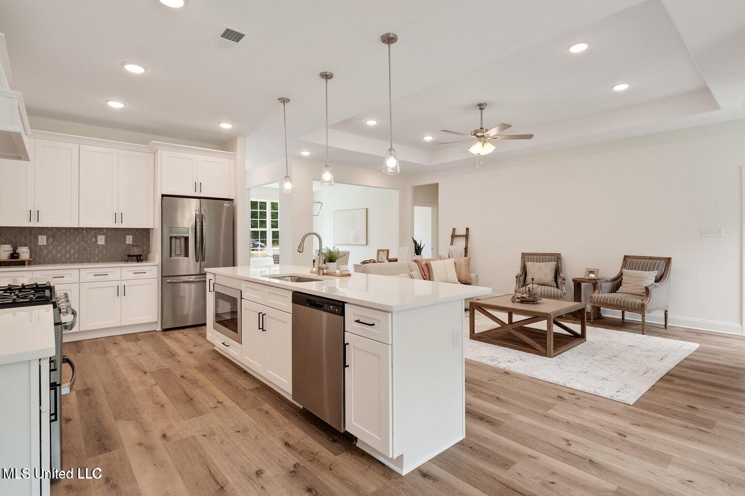 495 Centerline Roper Loop Byhalia, MS 38611 - Photo 16 of 40 Photos of model home