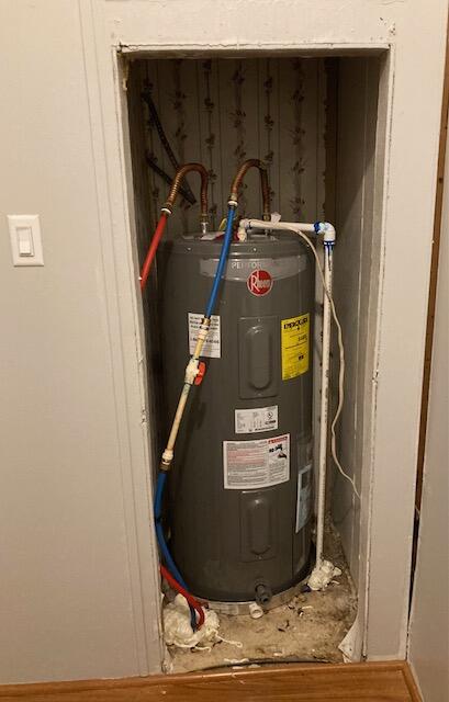 875 Harrison Road Dorchester, SC 29437 - Photo 29 of 37 new water heater
