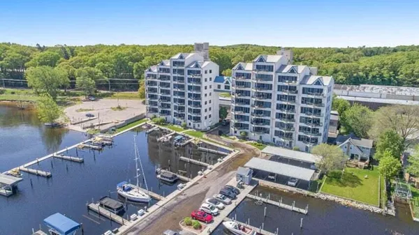 $489,900 | 2964 Lakeshore Drive, Unit W 304, Muskegon, MI 49441
