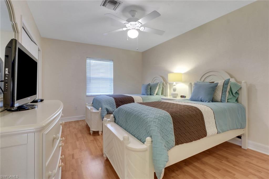 562 Goldcoast Court Marco Island, FL 34145 - Photo 13 of 28