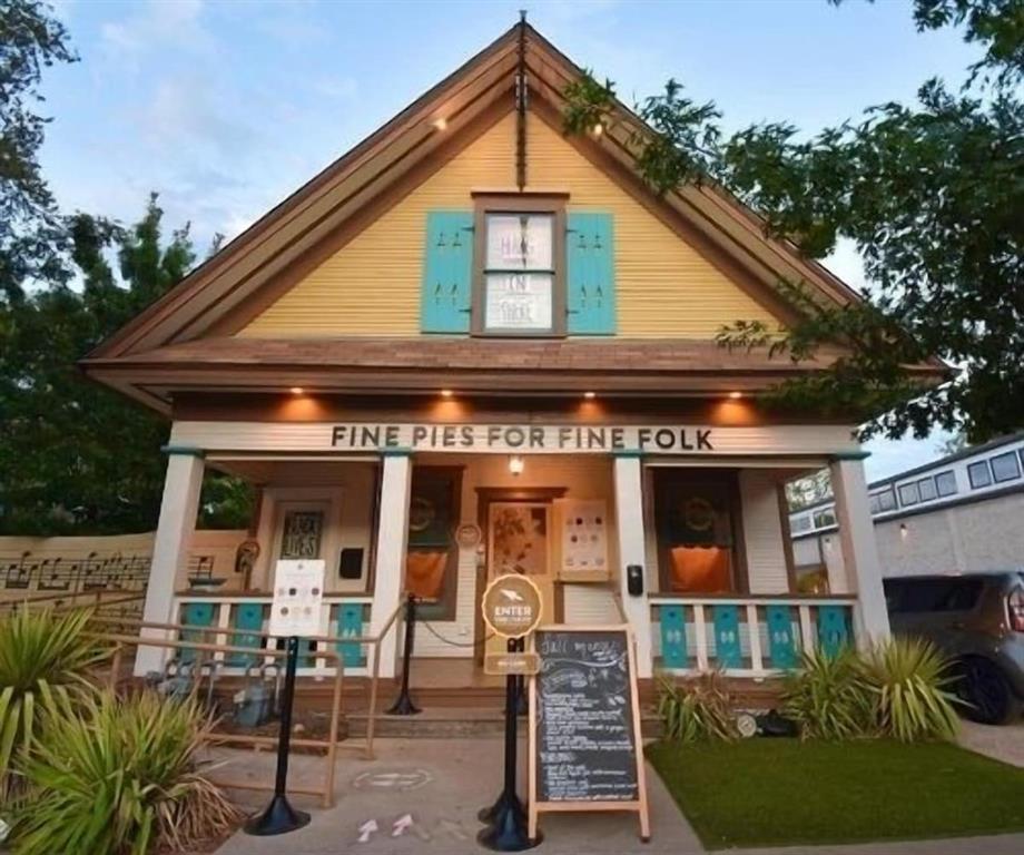 617 Haines Avenue Dallas, TX 75208 - Photo 29 of 29 a view of the house with outdoor seating