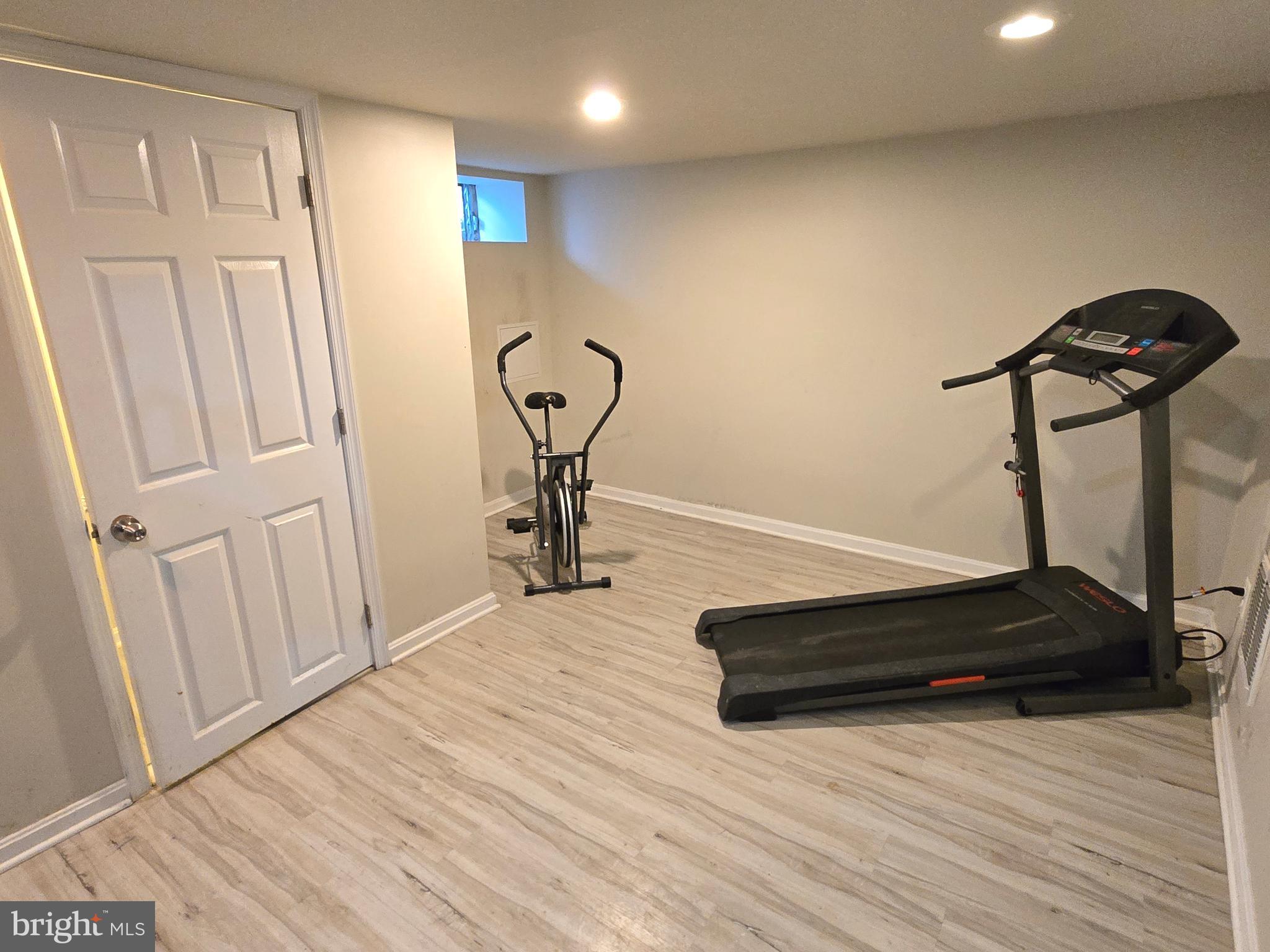 8614 Rock Oak Road Baltimore, MD 21234 - Photo 32 of 36 Gallery Image 32