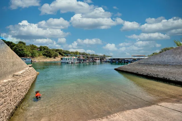 $3,000 | 644 Newport Drive, Spicewood, TX 78669