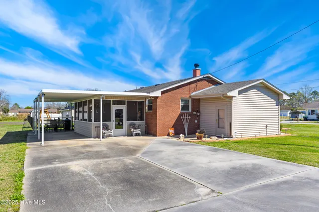 $244,900 | 222 Orange Street, Kinston, NC 28504