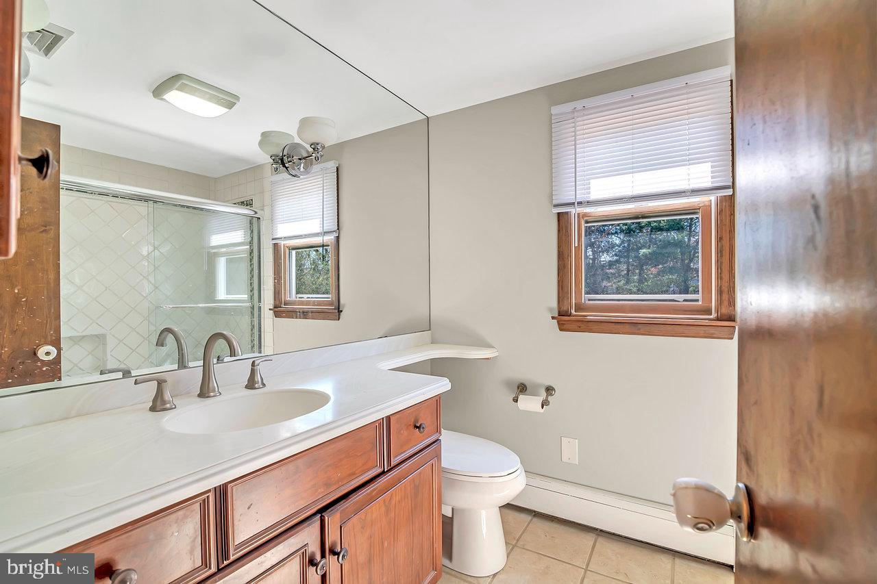 32 Cranbury Road Princeton Junction, NJ 08550 - Photo 16 of 22