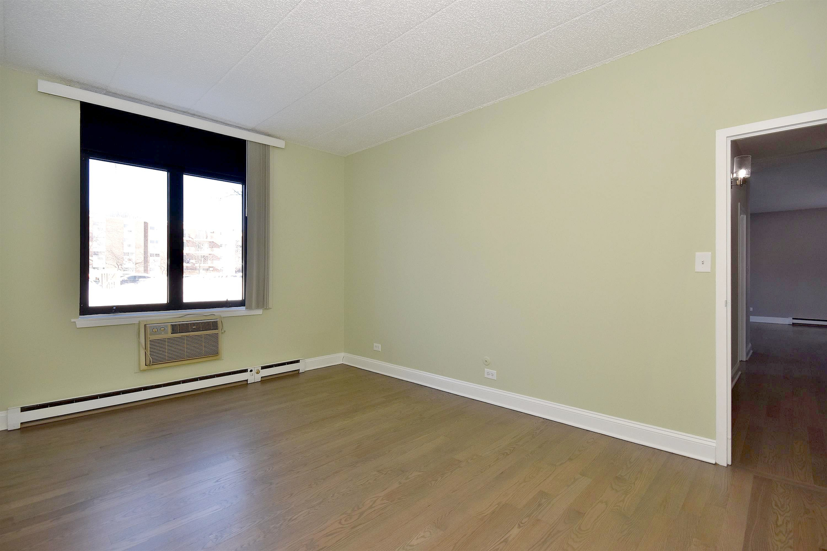 9701 North Dee Road, Unit 1A Niles, IL 60714 - Photo 19 of 25