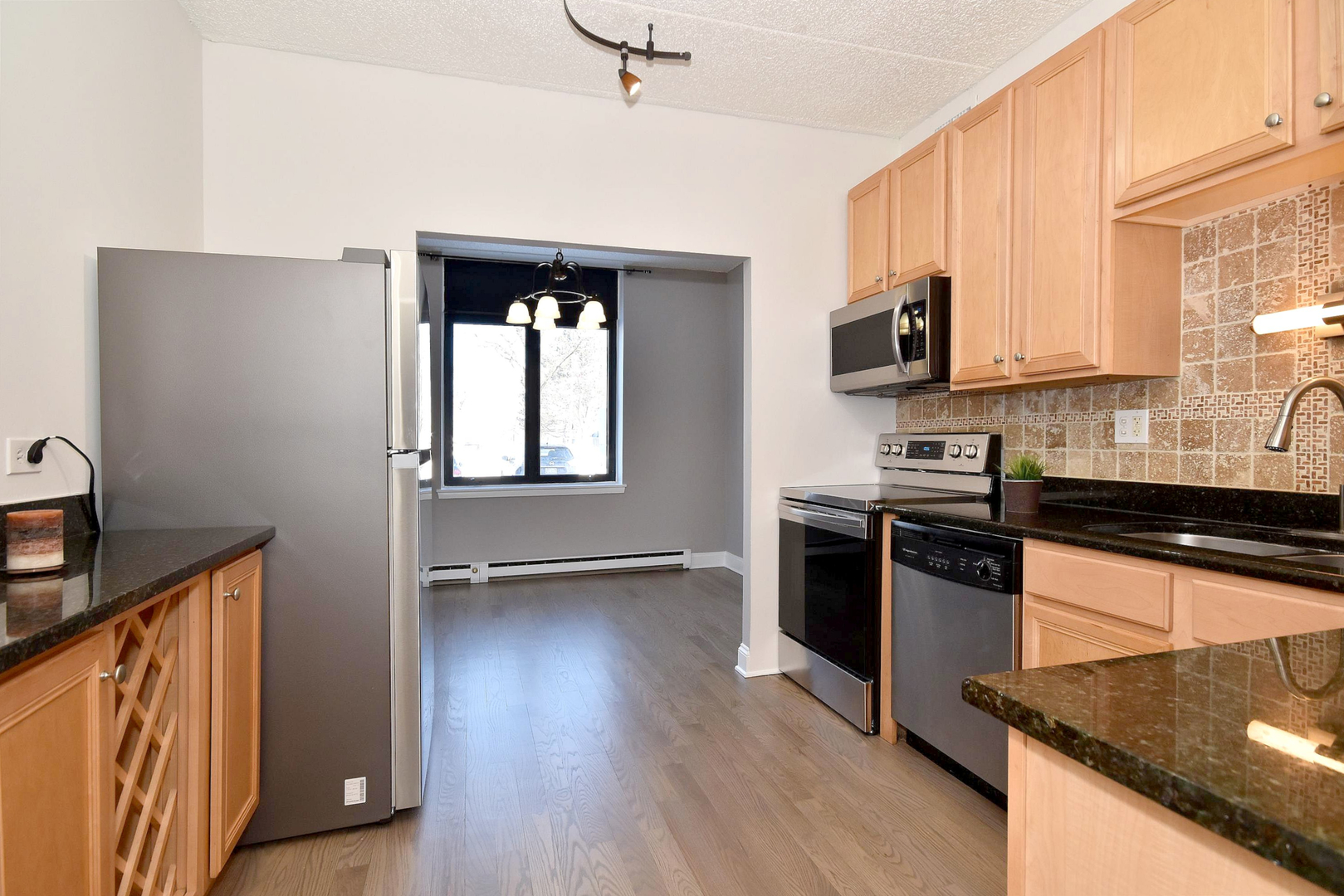 9701 North Dee Road, Unit 1A Niles, IL 60714 - Photo 8 of 25