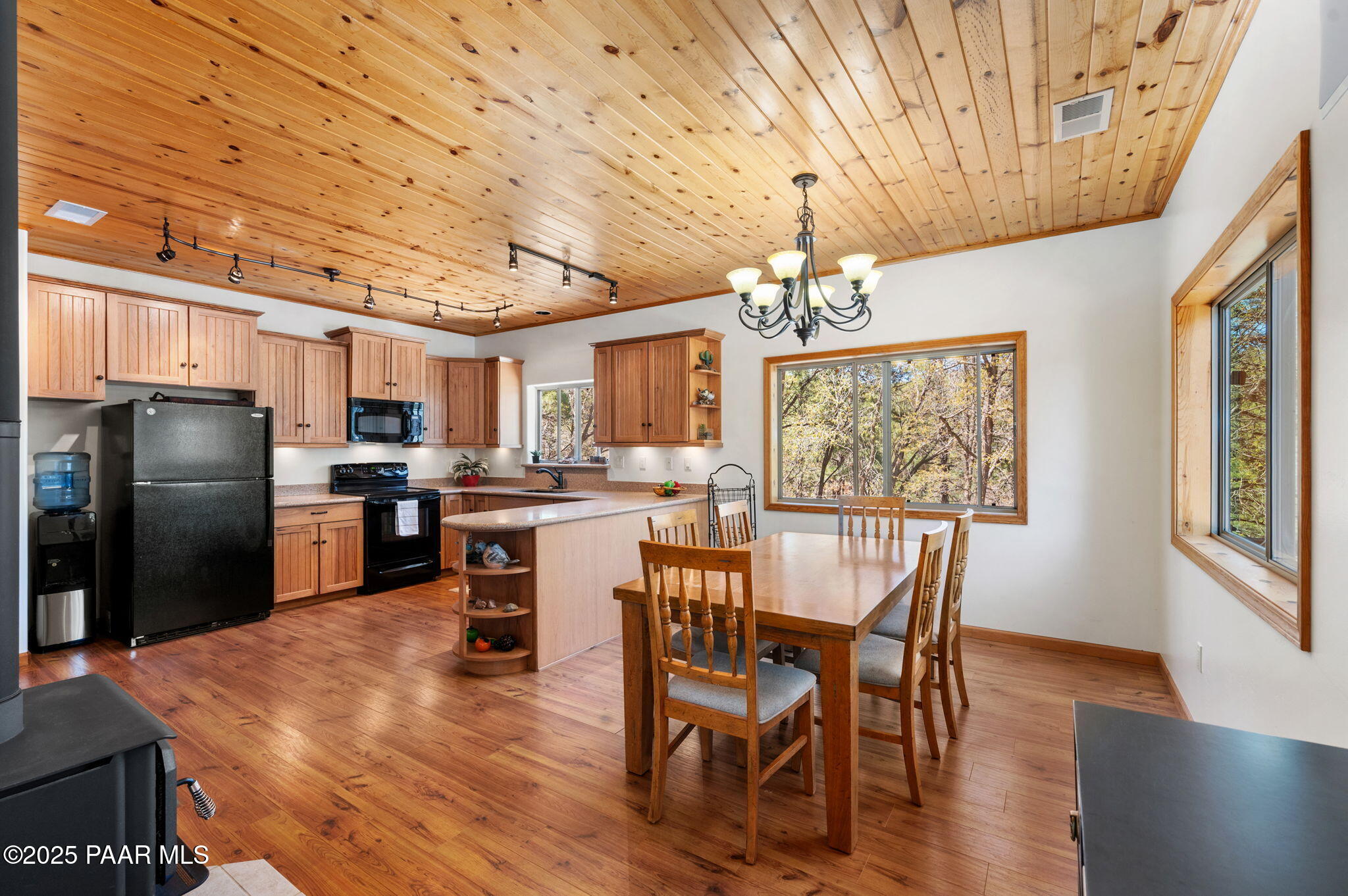 7480 South Prospector Lane Prescott, AZ 86303 - Photo 14 of 67 8-Dining Room (1)