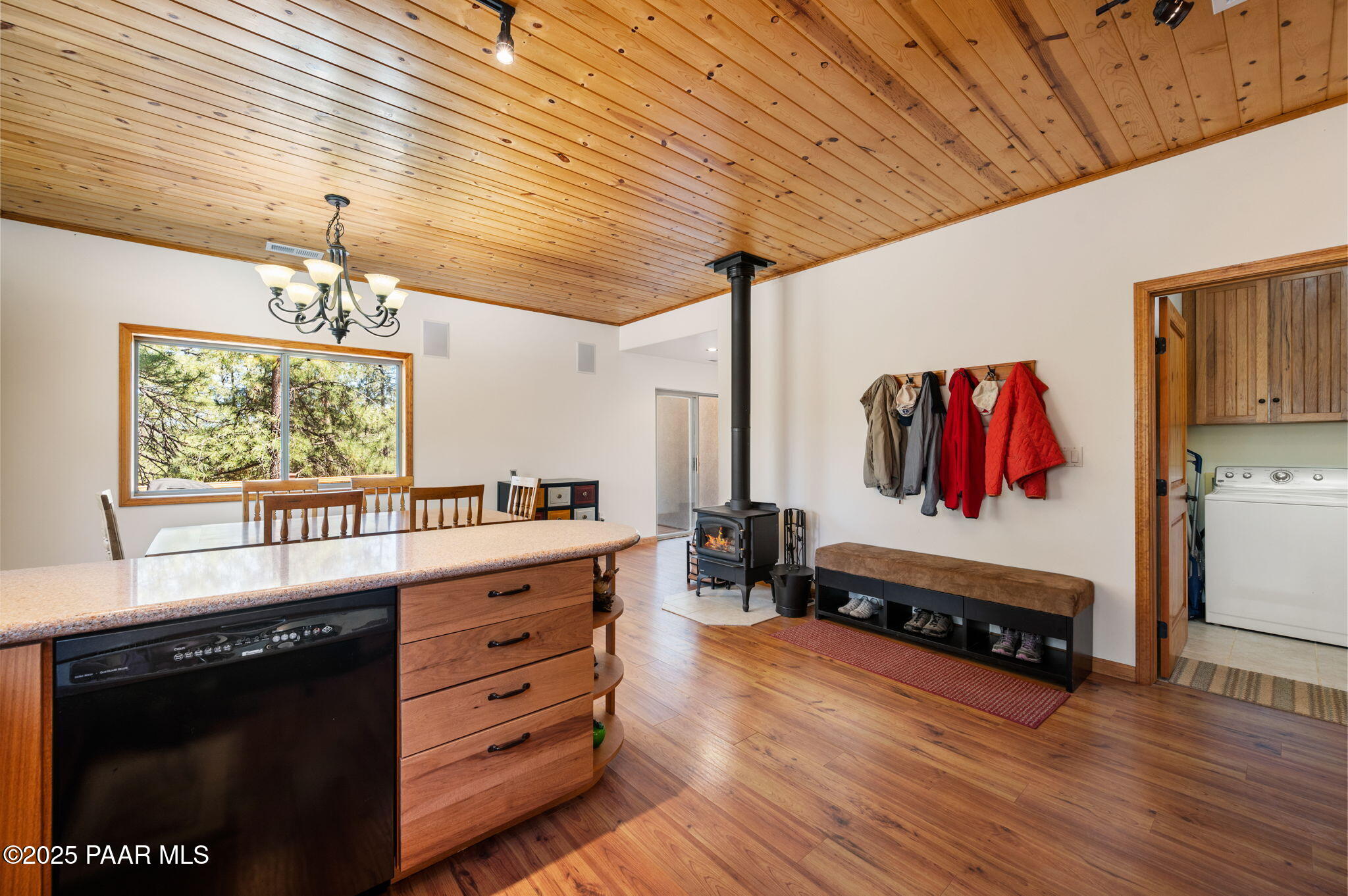 7480 South Prospector Lane Prescott, AZ 86303 - Photo 19 of 67 13-Kitchen (4)
